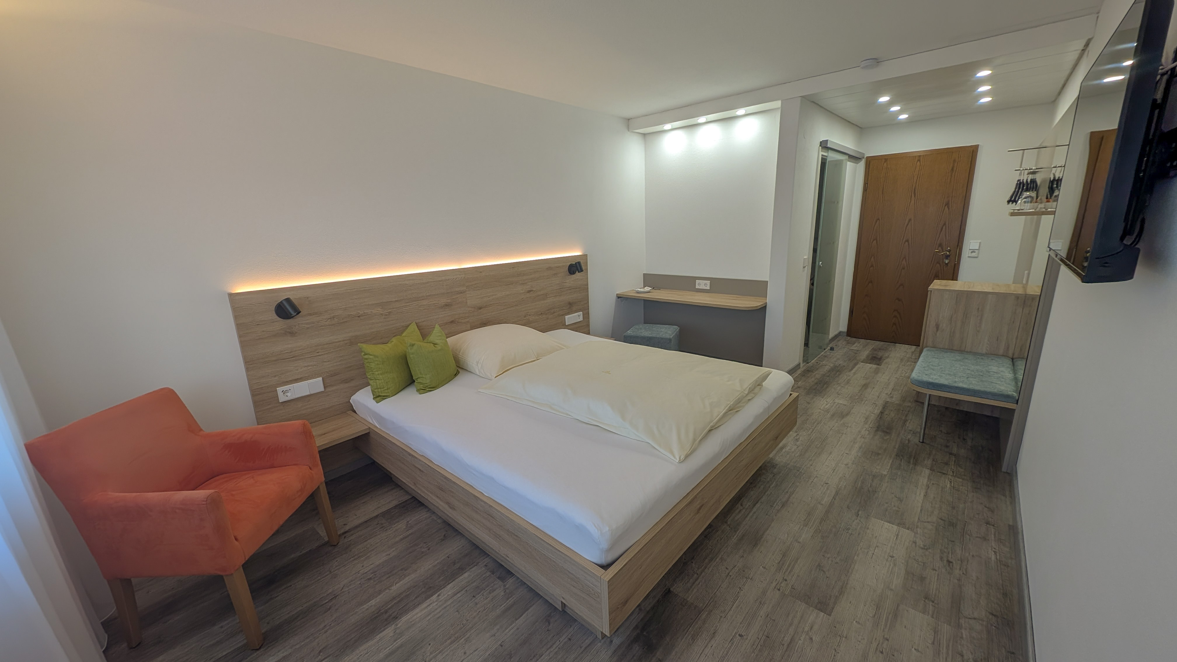 Modernes Doppelzimmer